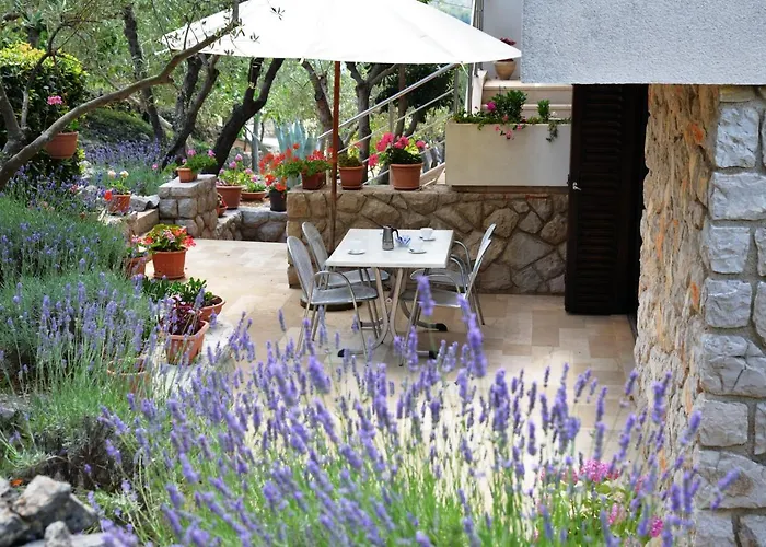 Apartment With Parking Space - 7876