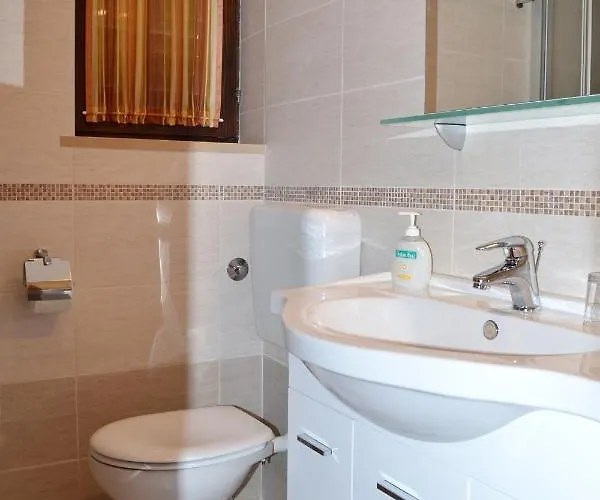 With Parking Space - 7876 Cres